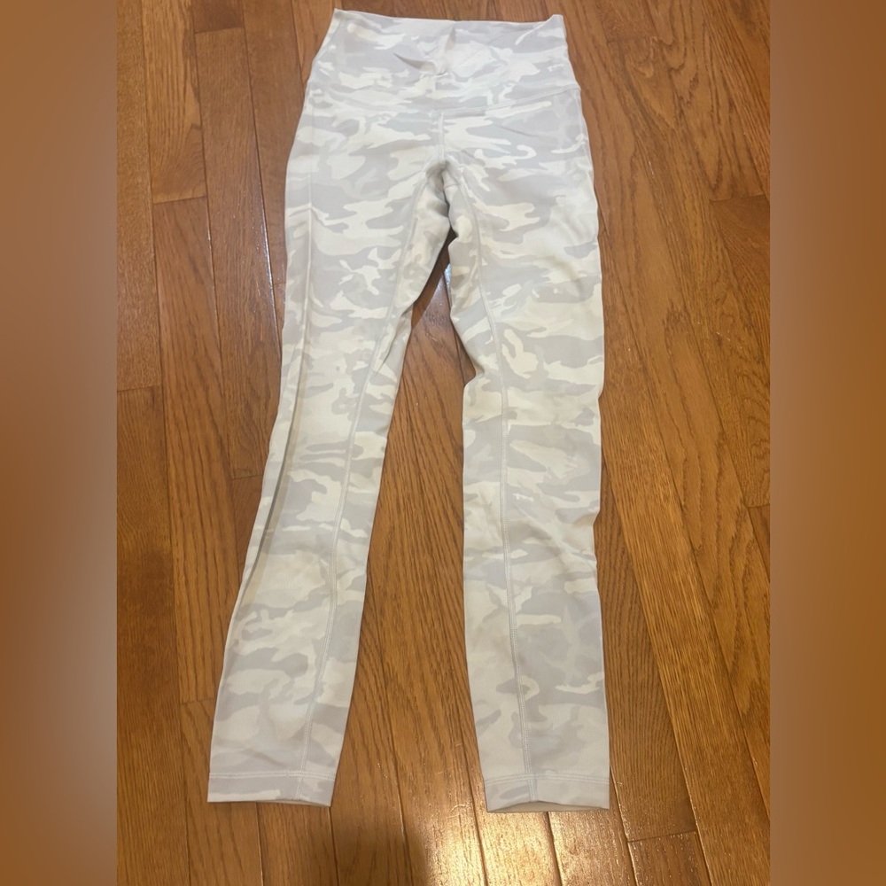 LULULEMON white camo leggings